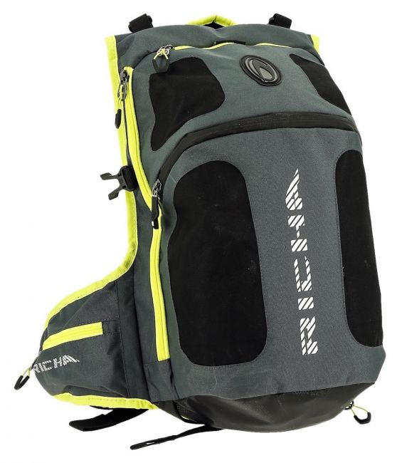 getuigenis overzee Dodelijk Richa Top Helmet Bag Motorrugzak | MKC Moto