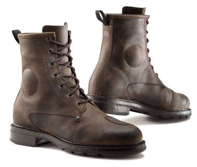 Chaussure deals tcx moto